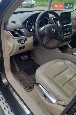 Внедорожник / Кроссовер Mercedes-Benz GL-Class 2012 в 