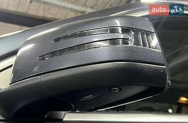 Внедорожник / Кроссовер Mercedes-Benz GL-Class 2012 в 