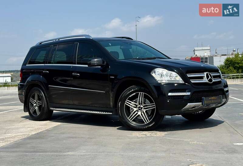 Mercedes-Benz GL-Class 2011
