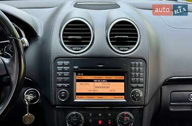 Позашляховик / Кросовер Mercedes-Benz GL-Class 2011 в 