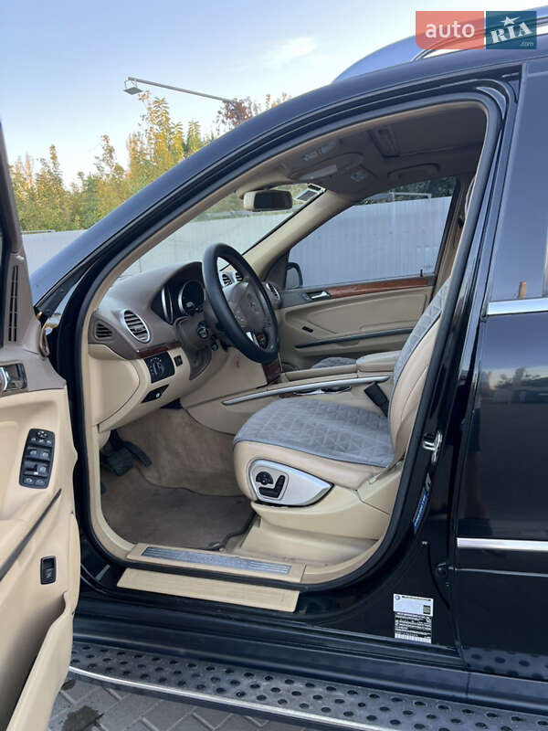 Внедорожник / Кроссовер Mercedes-Benz GL-Class 2007 в Смеле