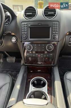 Внедорожник / Кроссовер Mercedes-Benz GL-Class 2010 в 
