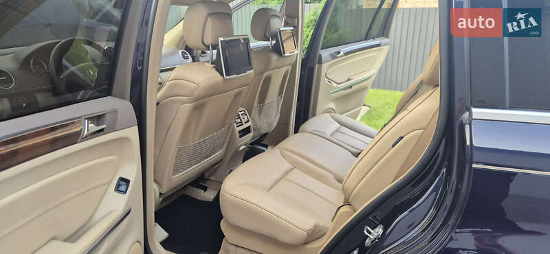 Внедорожник / Кроссовер Mercedes-Benz GL-Class 2011 в Дубно