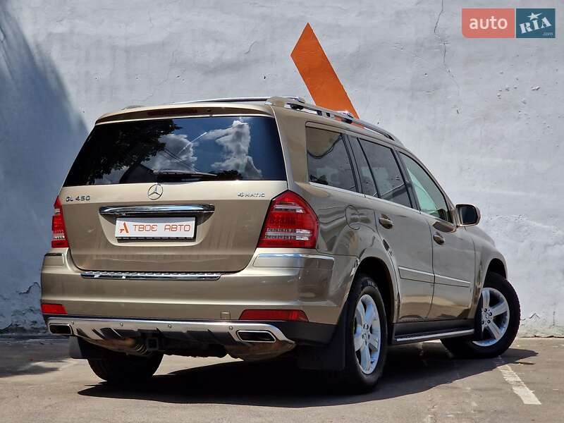 Позашляховик / Кросовер Mercedes-Benz GL-Class 2010 в Одесі