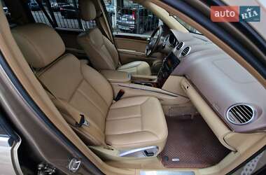 Внедорожник / Кроссовер Mercedes-Benz GL-Class 2010 в 