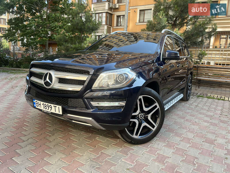 Внедорожник / Кроссовер Mercedes-Benz GL-Class 2012 в 