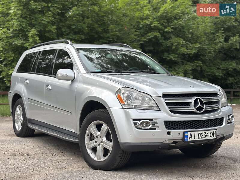 Внедорожник / Кроссовер Mercedes-Benz GL-Class 2007 в 