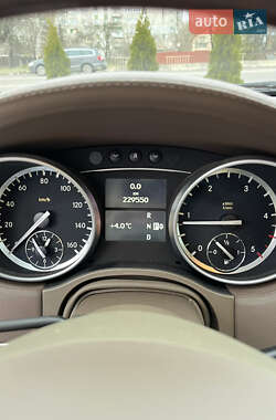 Внедорожник / Кроссовер Mercedes-Benz GL-Class 2012 в 
