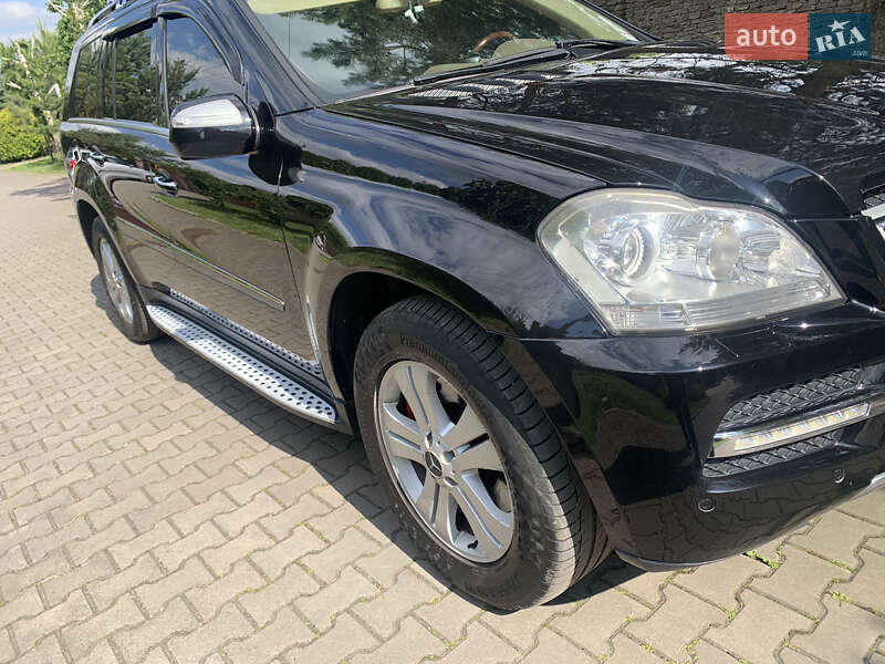 Внедорожник / Кроссовер Mercedes-Benz GL-Class 2008 в Луцке фото 6 Внедорожник / Кроссовер Mercedes-Benz GL-Class 2008 в Луцке