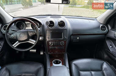 Внедорожник / Кроссовер Mercedes-Benz GL-Class 2010 в 