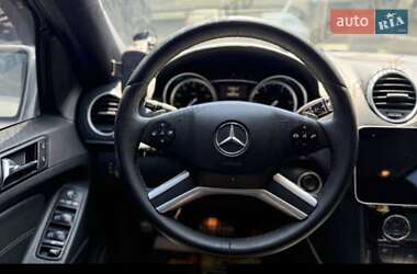 Внедорожник / Кроссовер Mercedes-Benz GL-Class 2010 в 