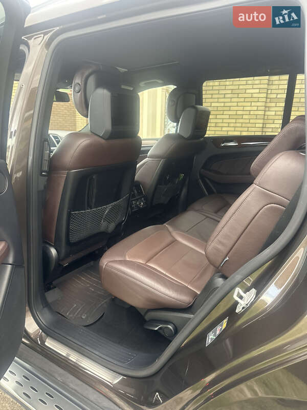 Внедорожник / Кроссовер Mercedes-Benz GL-Class 2014 в Львове фото 21 Внедорожник / Кроссовер Mercedes-Benz GL-Class 2014 в Львове