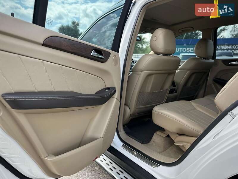 Позашляховик / Кросовер Mercedes-Benz GL-Class 2015 в Києві