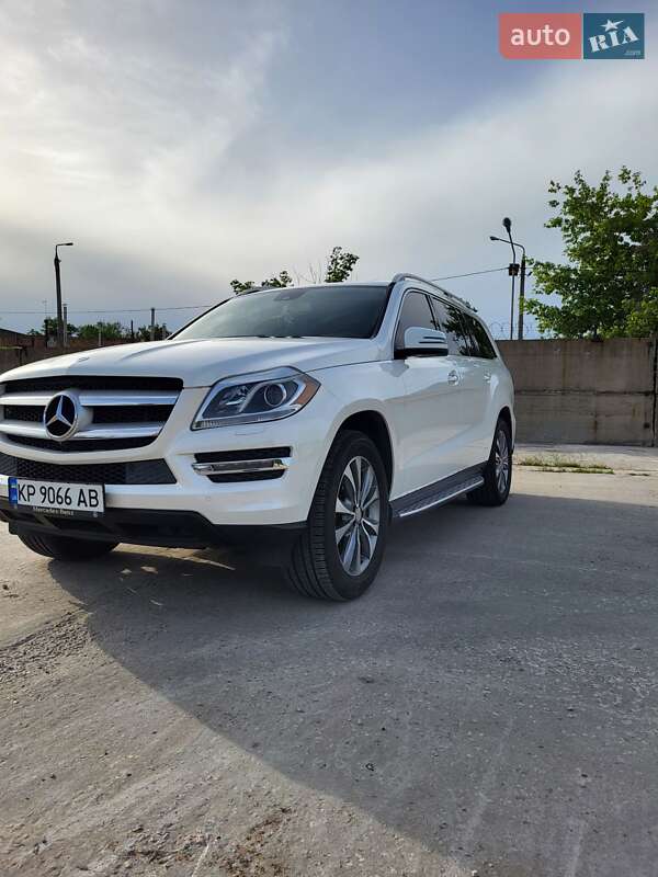 Внедорожник / Кроссовер Mercedes-Benz GL-Class 2015 в Запорожье