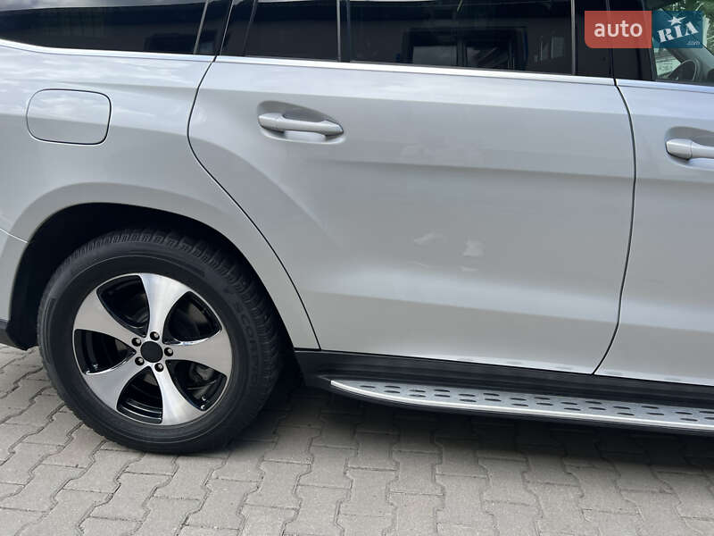 Внедорожник / Кроссовер Mercedes-Benz GL-Class 2013 в Ровно