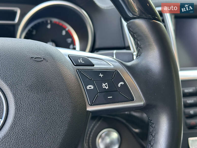 Позашляховик / Кросовер Mercedes-Benz GL-Class 2015 в Одесі