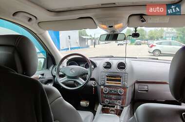 Внедорожник / Кроссовер Mercedes-Benz GL-Class 2009 в 