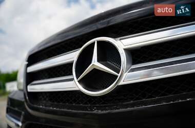 Позашляховик / Кросовер Mercedes-Benz GL-Class 2009 в 