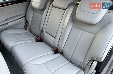 Внедорожник / Кроссовер Mercedes-Benz GL-Class 2012 в 