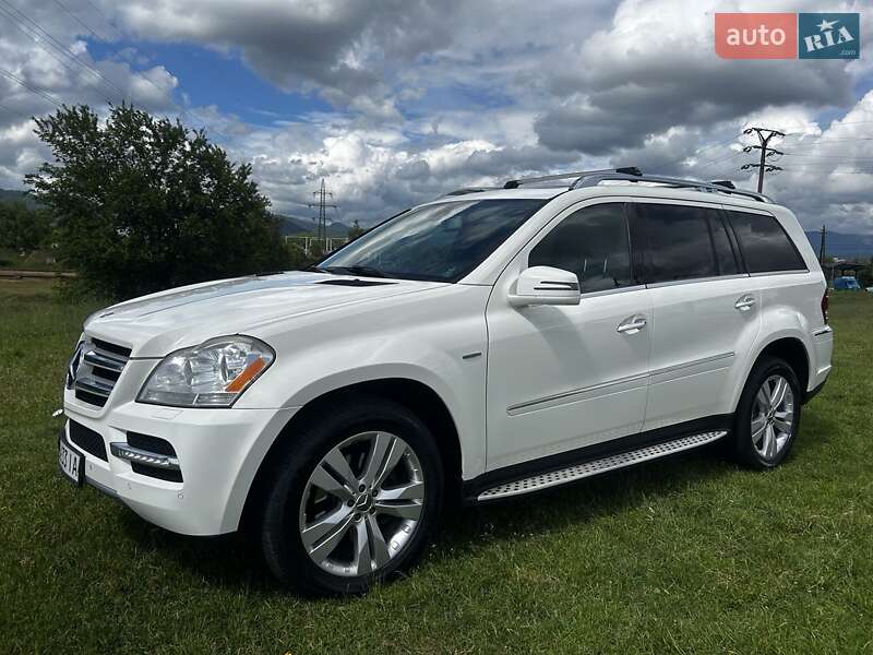 Позашляховик / Кросовер Mercedes-Benz GL-Class 2012 в 