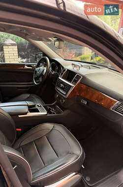 Внедорожник / Кроссовер Mercedes-Benz GL-Class 2012 в 