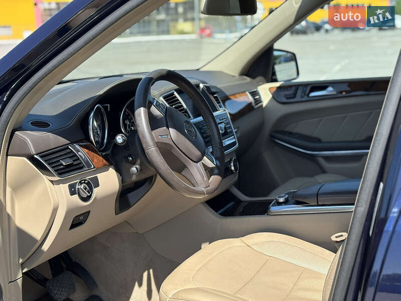 Внедорожник / Кроссовер Mercedes-Benz GL-Class 2014 в Черновцах