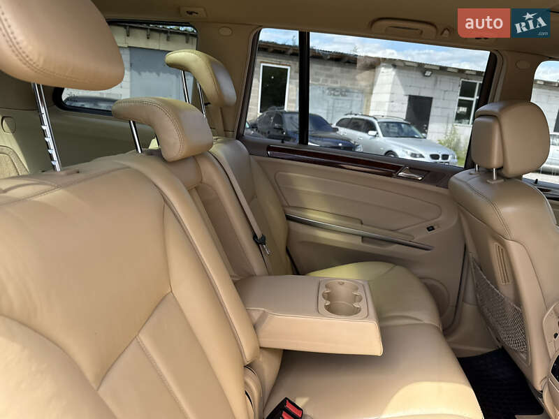 Внедорожник / Кроссовер Mercedes-Benz GL-Class 2006 в Ровно