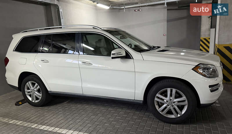 Внедорожник / Кроссовер Mercedes-Benz GL-Class 2012 в Киеве