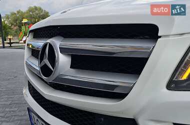 Позашляховик / Кросовер Mercedes-Benz GL-Class 2014 в 