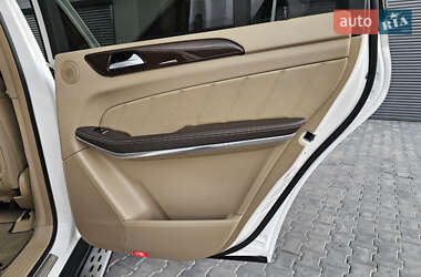 Позашляховик / Кросовер Mercedes-Benz GL-Class 2014 в 