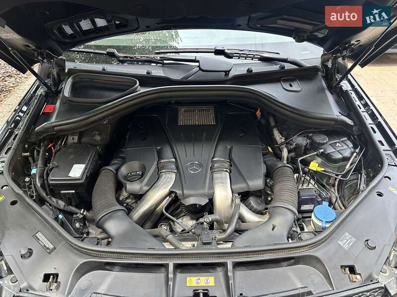 Внедорожник / Кроссовер Mercedes-Benz GL-Class 2012 в Черновцах