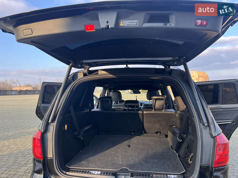 Внедорожник / Кроссовер Mercedes-Benz GL-Class 2012 в Одессе фото 17 Внедорожник / Кроссовер Mercedes-Benz GL-Class 2012 в Одессе