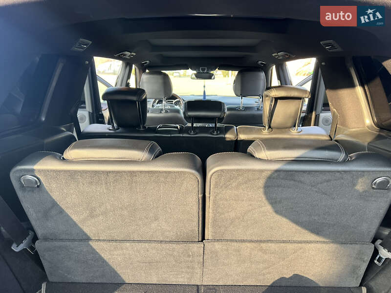 Внедорожник / Кроссовер Mercedes-Benz GL-Class 2012 в Одессе фото 23 Внедорожник / Кроссовер Mercedes-Benz GL-Class 2012 в Одессе