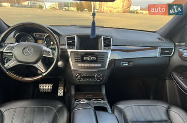 Внедорожник / Кроссовер Mercedes-Benz GL-Class 2012 в 