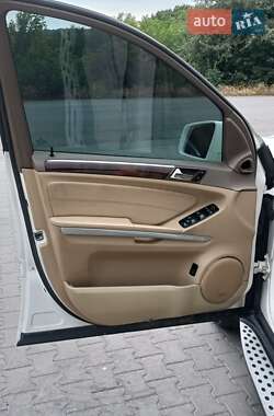 Внедорожник / Кроссовер Mercedes-Benz GL-Class 2011 в 
