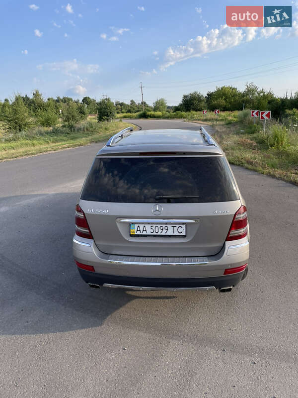 Внедорожник / Кроссовер Mercedes-Benz GL-Class 2007 в Обухове