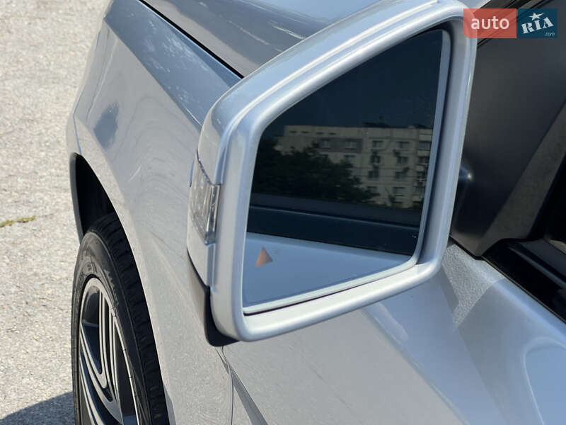 Позашляховик / Кросовер Mercedes-Benz GL-Class 2012 в Запоріжжі