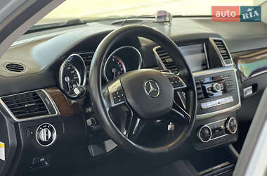 Внедорожник / Кроссовер Mercedes-Benz GL-Class 2012 в 