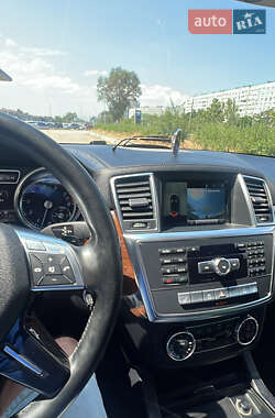 Внедорожник / Кроссовер Mercedes-Benz GL-Class 2012 в 