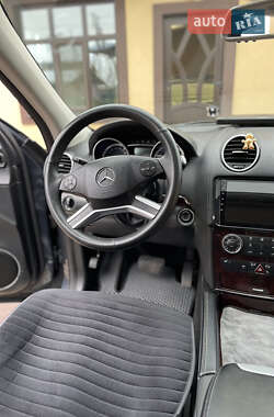 Внедорожник / Кроссовер Mercedes-Benz GL-Class 2010 в 