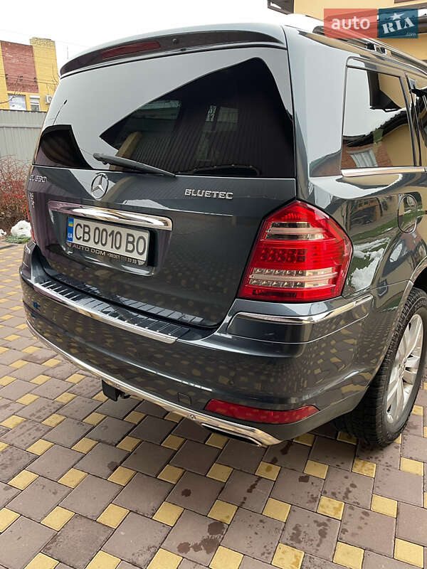 Внедорожник / Кроссовер Mercedes-Benz GL-Class 2010 в Киеве