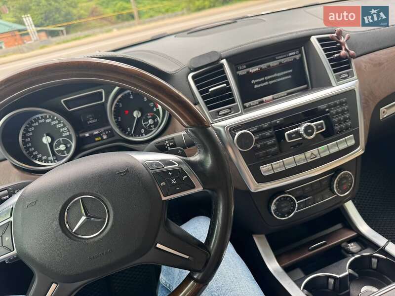 Позашляховик / Кросовер Mercedes-Benz GL-Class 2013 в Чугуєві