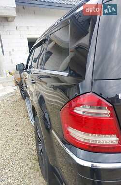Внедорожник / Кроссовер Mercedes-Benz GL-Class 2010 в 