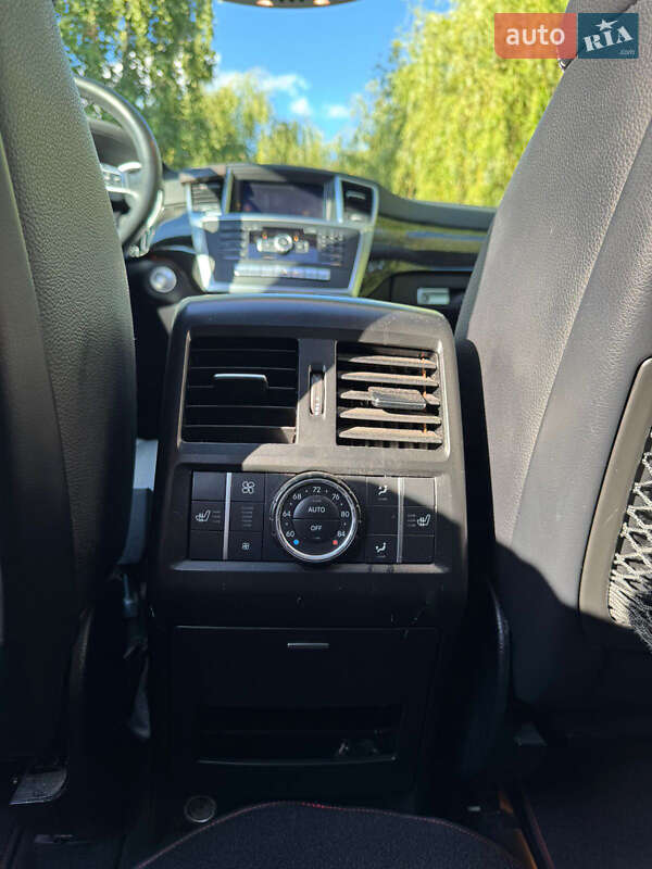 Позашляховик / Кросовер Mercedes-Benz GL-Class 2014 в Рівному