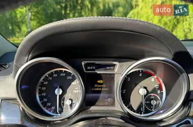 Позашляховик / Кросовер Mercedes-Benz GL-Class 2014 в 