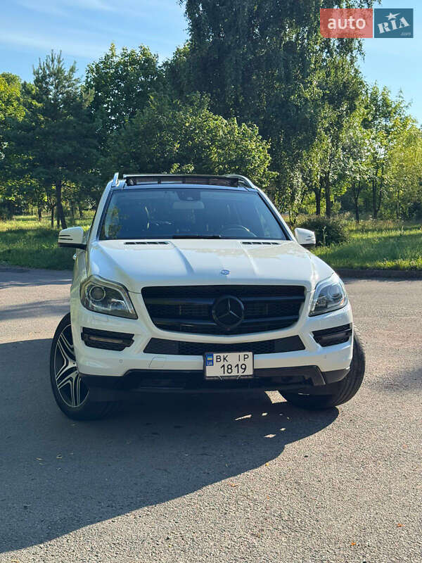 Позашляховик / Кросовер Mercedes-Benz GL-Class 2014 в Рівному