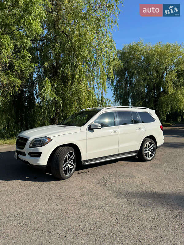 Позашляховик / Кросовер Mercedes-Benz GL-Class 2014 в Рівному