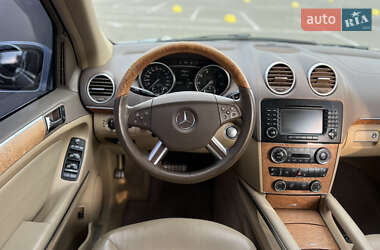 Внедорожник / Кроссовер Mercedes-Benz GL-Class 2006 в 