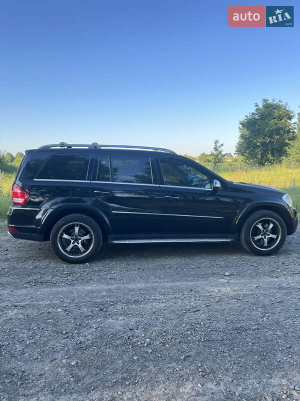 Позашляховик / Кросовер Mercedes-Benz GL-Class 2010 в Димері