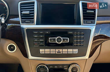 Внедорожник / Кроссовер Mercedes-Benz GL-Class 2012 в 